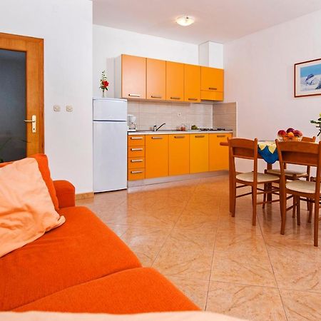 רוביני Apartments Bella B מראה חיצוני תמונה