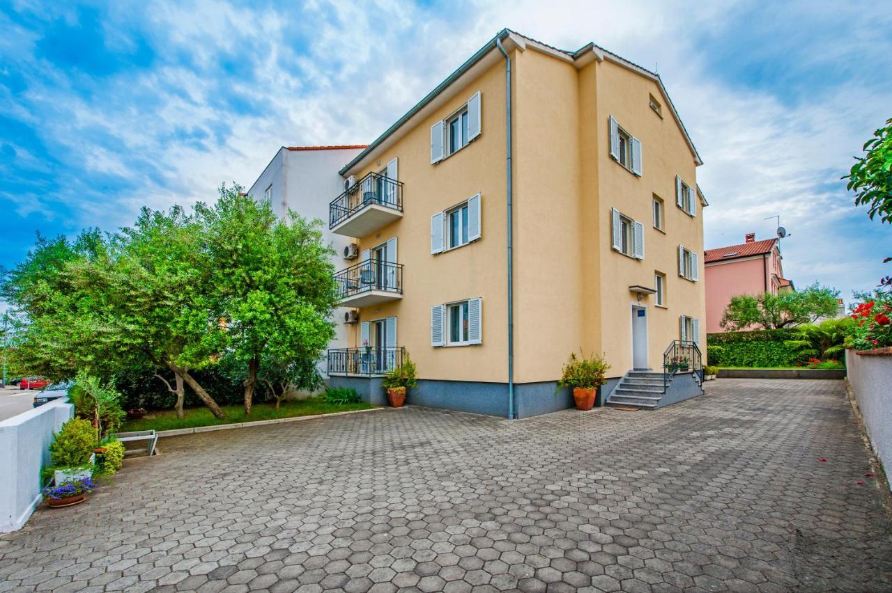 רוביני Apartments Bella B מראה חיצוני תמונה
