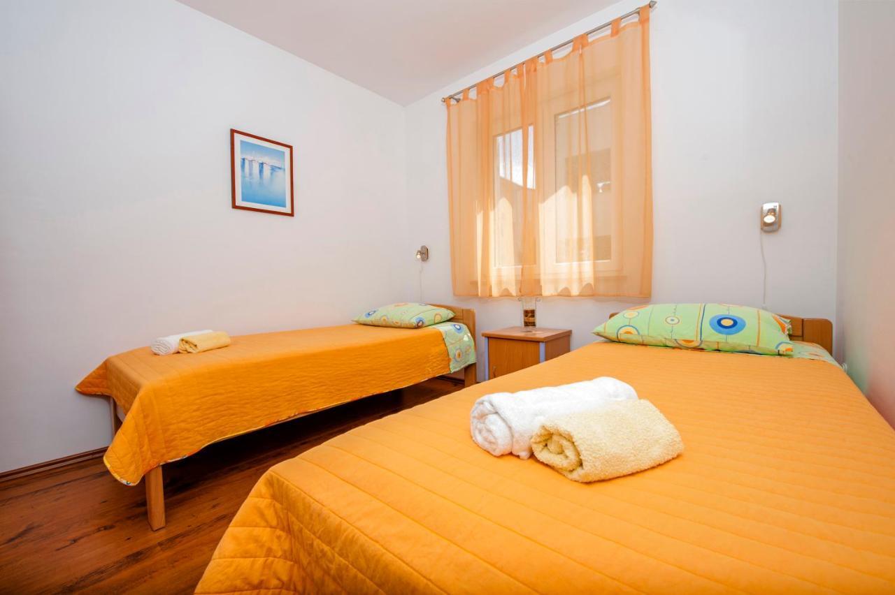 רוביני Apartments Bella B מראה חיצוני תמונה